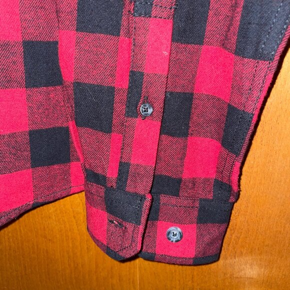 Eddie Bauer Mens XL Red & Black Plaid Button-Up Shirt - Picture 6 of 7